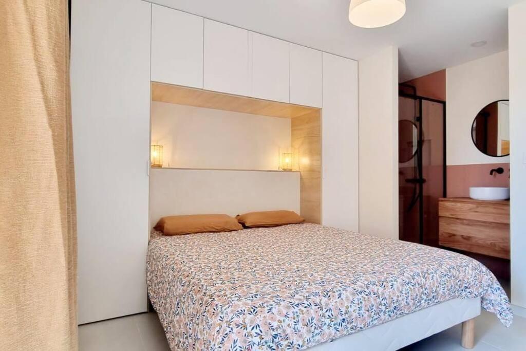 Appartement Au Centre Du Village カルジェーズ エクステリア 写真