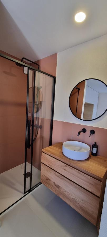 Appartement Au Centre Du Village カルジェーズ エクステリア 写真